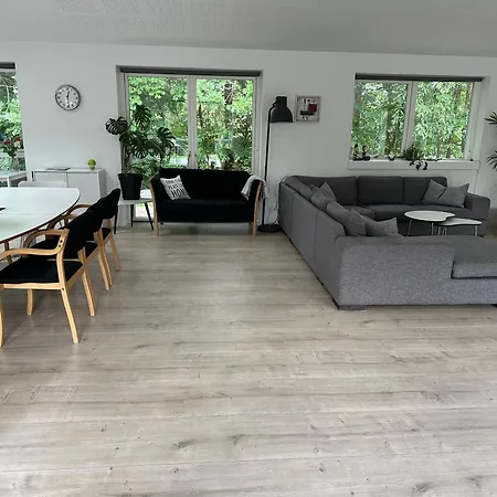 Sleep In Close To The S-train Olstykke